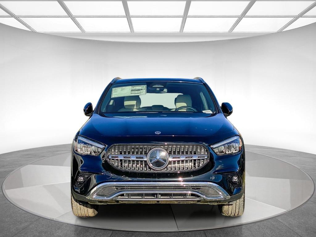 new 2025 Mercedes-Benz GLA 250 car, priced at $50,070
