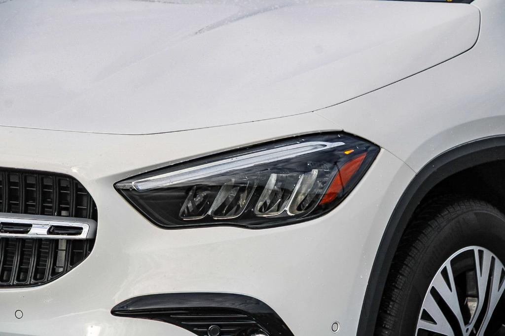 used 2025 Mercedes-Benz GLA 250 car, priced at $40,995