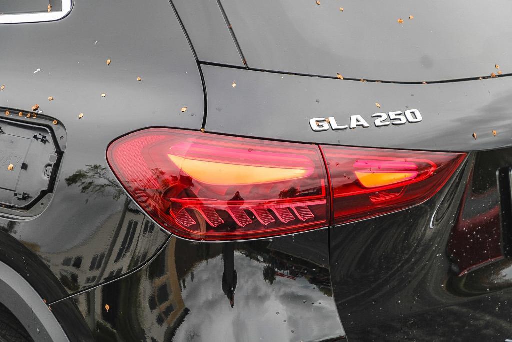 used 2025 Mercedes-Benz GLA 250 car, priced at $37,295