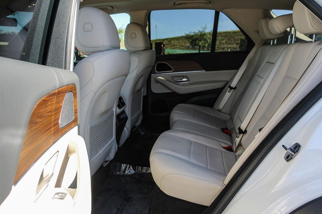 used 2025 Mercedes-Benz GLE 450e car, priced at $67,995