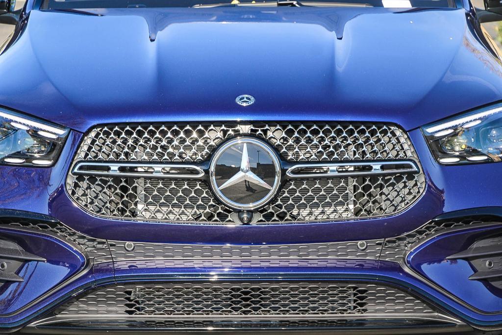 new 2026 Mercedes-Benz GLE 450 car, priced at $104,530