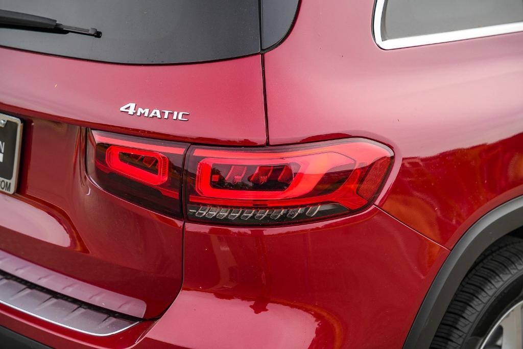 used 2021 Mercedes-Benz GLB 250 car, priced at $26,995