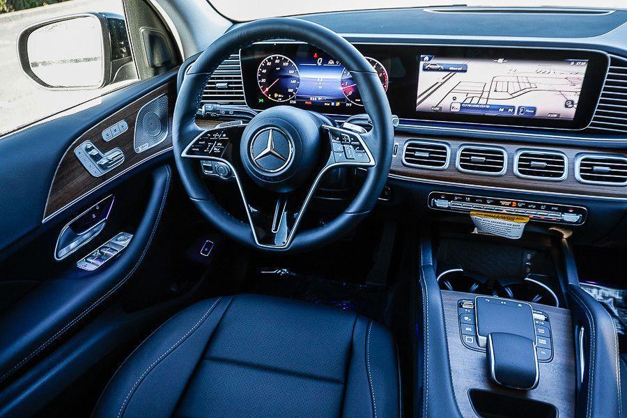 new 2026 Mercedes-Benz GLE 450 car, priced at $81,410