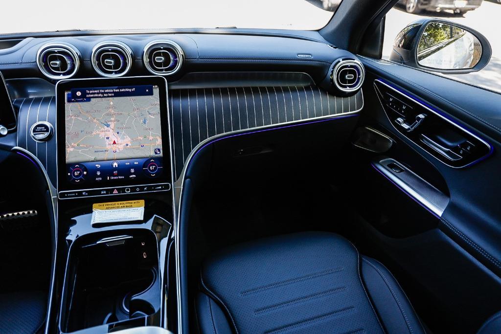 new 2025 Mercedes-Benz GLC 300 car, priced at $71,495