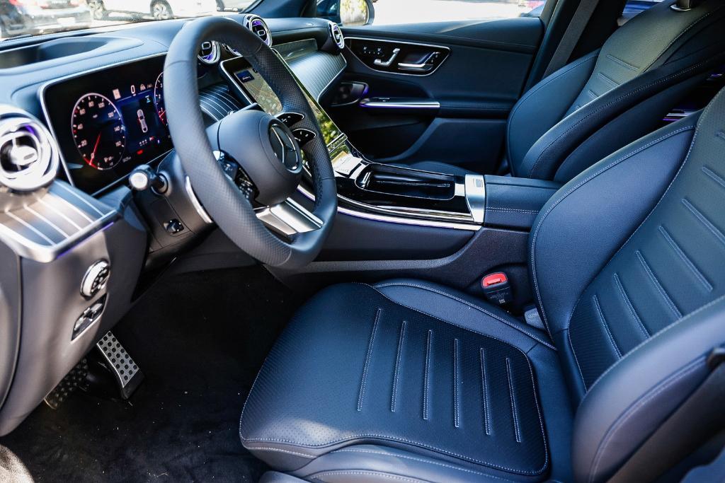 new 2025 Mercedes-Benz GLC 300 car, priced at $71,495