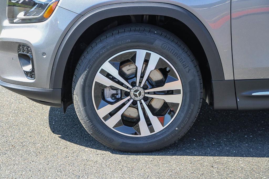 new 2026 Mercedes-Benz GLB 250 car, priced at $53,210