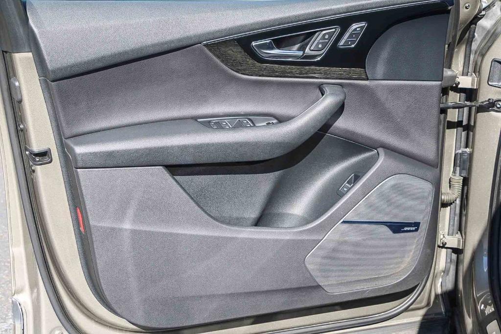 used 2017 Audi Q7 car, priced at $17,295