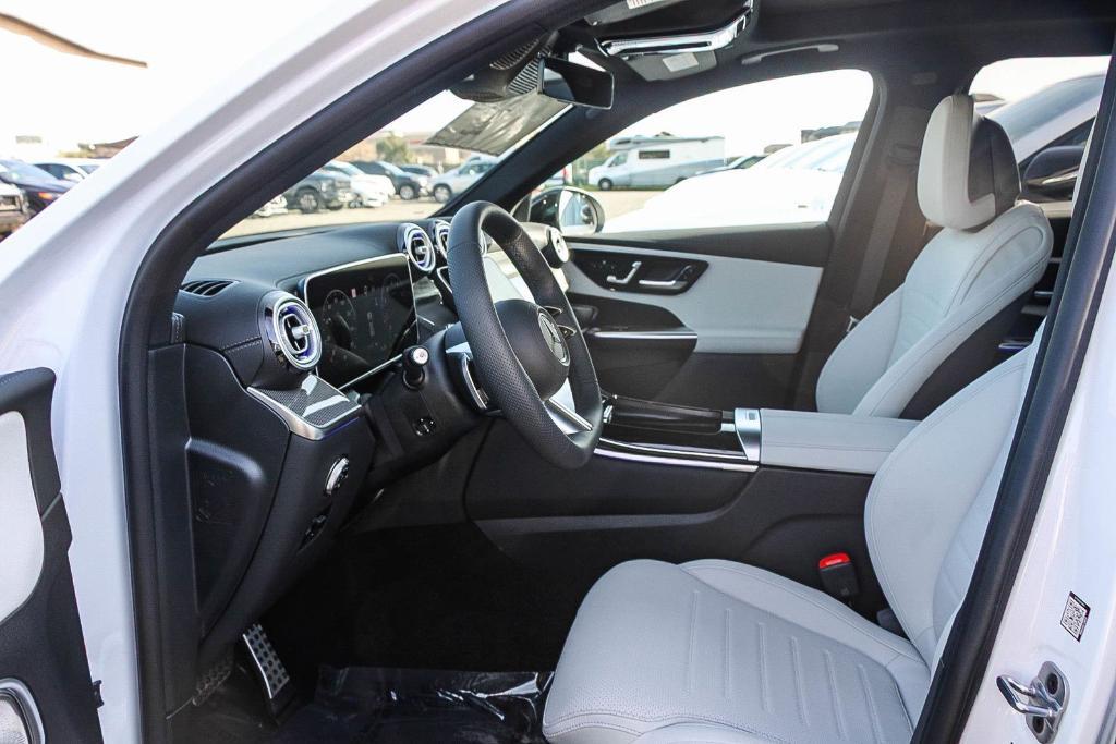 new 2026 Mercedes-Benz GLC 300 car, priced at $66,025