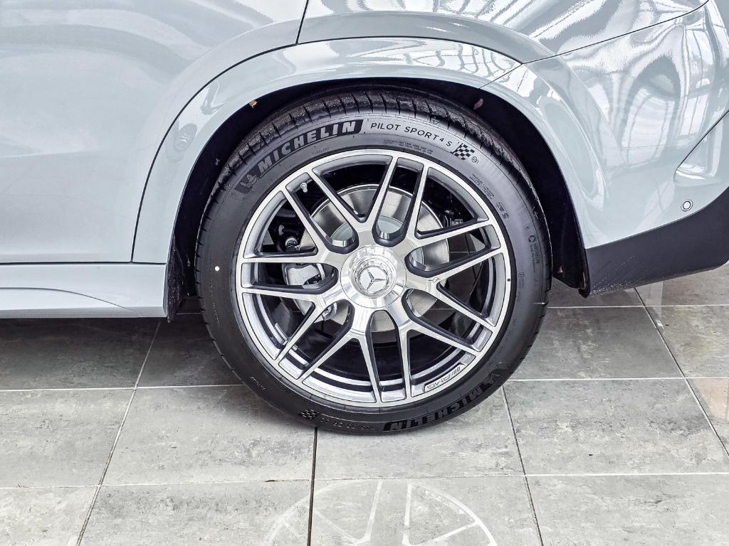 new 2026 Mercedes-Benz AMG GLE 53 car, priced at $112,765