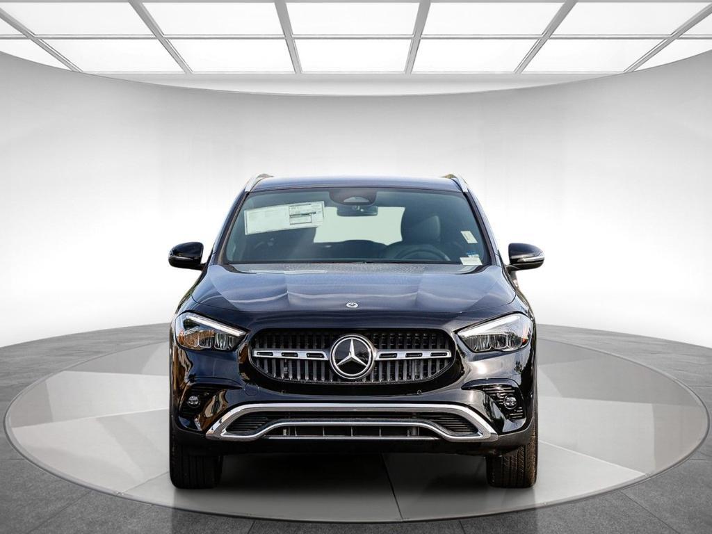 new 2025 Mercedes-Benz GLA 250 car, priced at $45,845