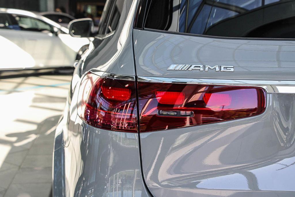 new 2026 Mercedes-Benz AMG GLS 63 car, priced at $182,565