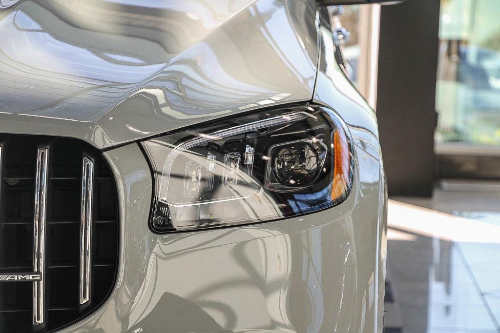 new 2026 Mercedes-Benz AMG GLS 63 car, priced at $182,565