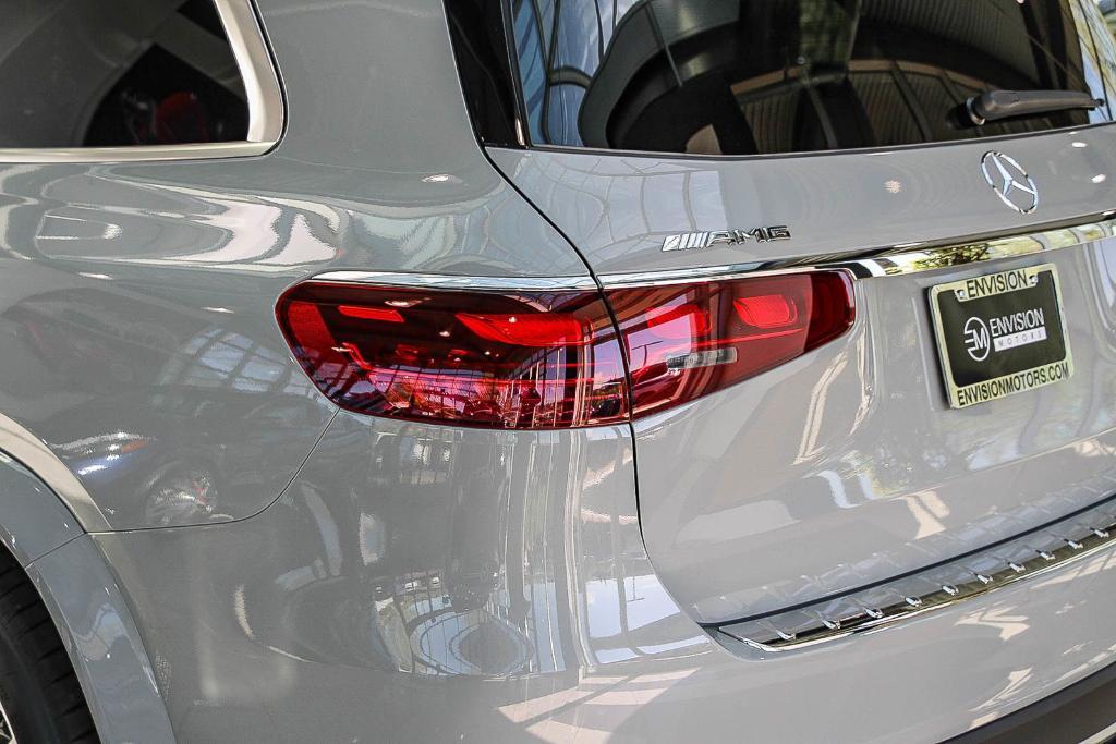 new 2026 Mercedes-Benz AMG GLS 63 car, priced at $182,565