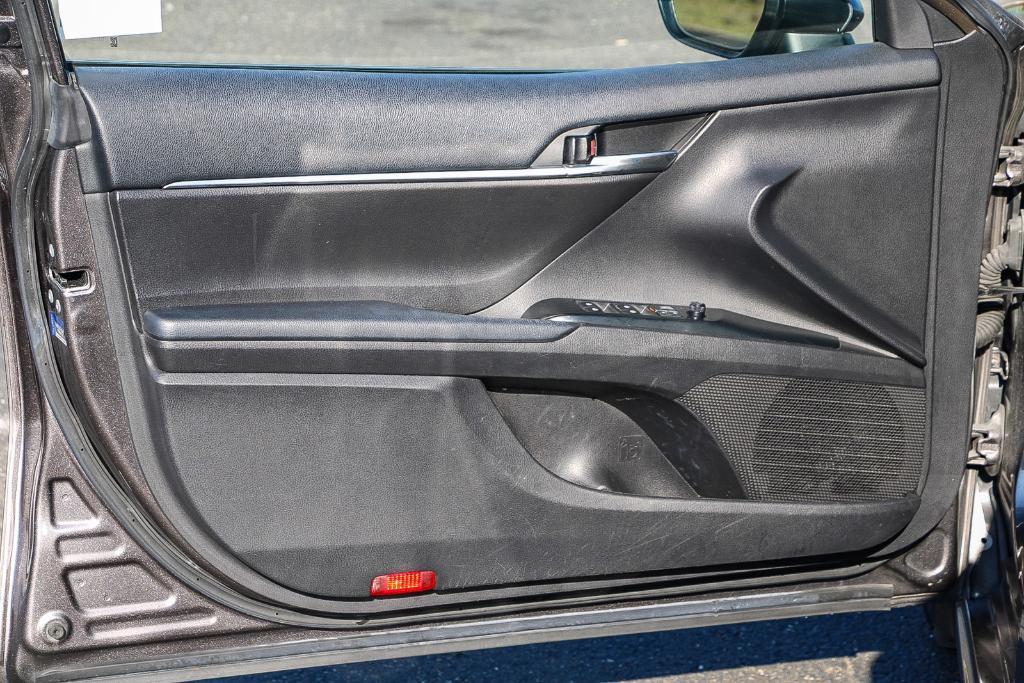 used 2020 Toyota Camry Hybrid car, priced at $20,295