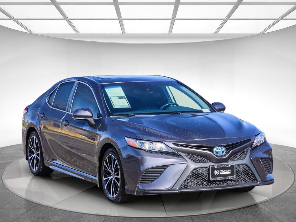 used 2020 Toyota Camry Hybrid car, priced at $20,295