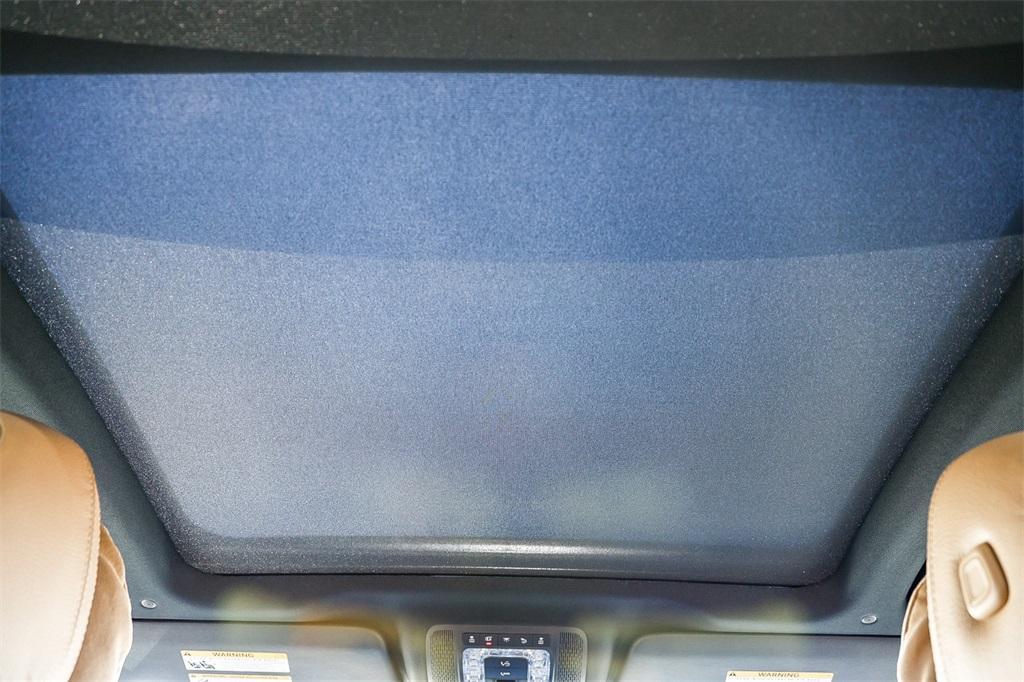 new 2025 Mercedes-Benz GLE 580 car, priced at $105,030