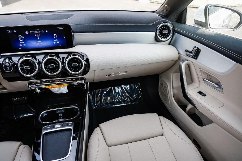 new 2025 Mercedes-Benz CLA 250 car, priced at $43,500