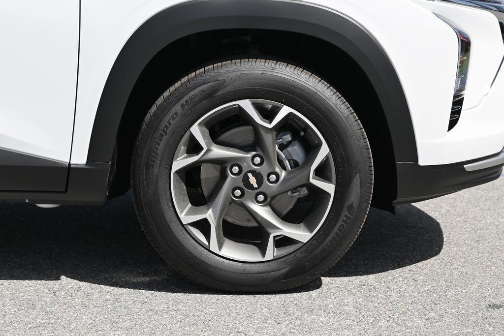new 2026 Chevrolet Trax car, priced at $24,470