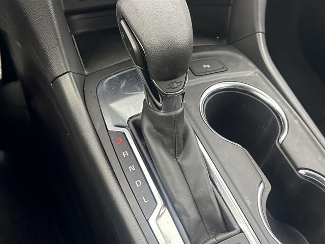 used 2024 Chevrolet Equinox car, priced at $21,995