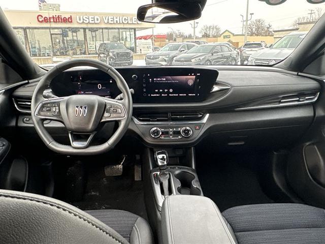 used 2024 Buick Envista car, priced at $20,995