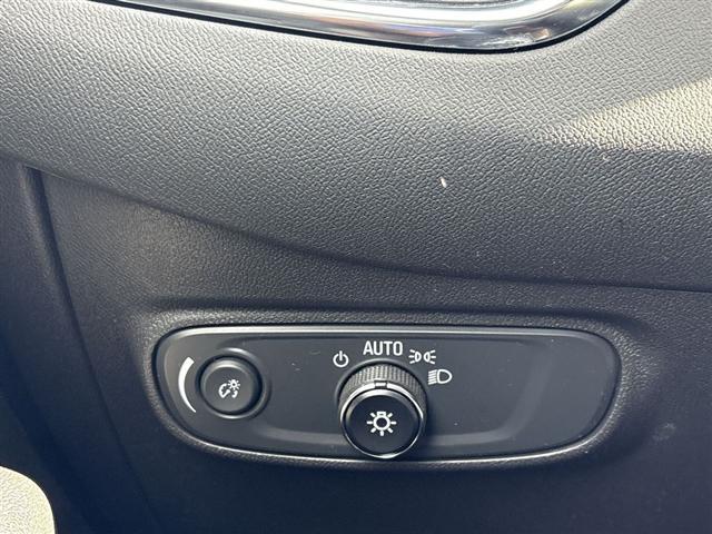 used 2024 Chevrolet Equinox car, priced at $22,495