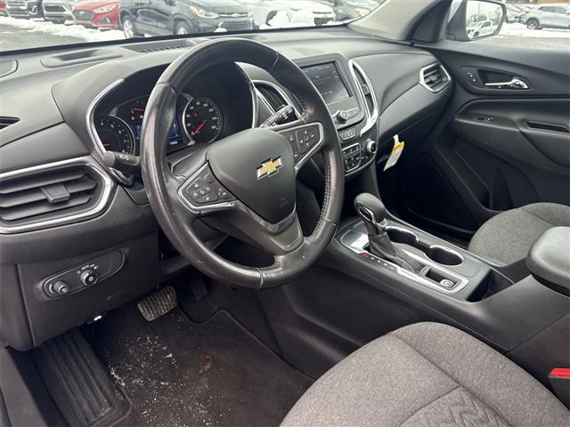 used 2022 Chevrolet Equinox car, priced at $17,995