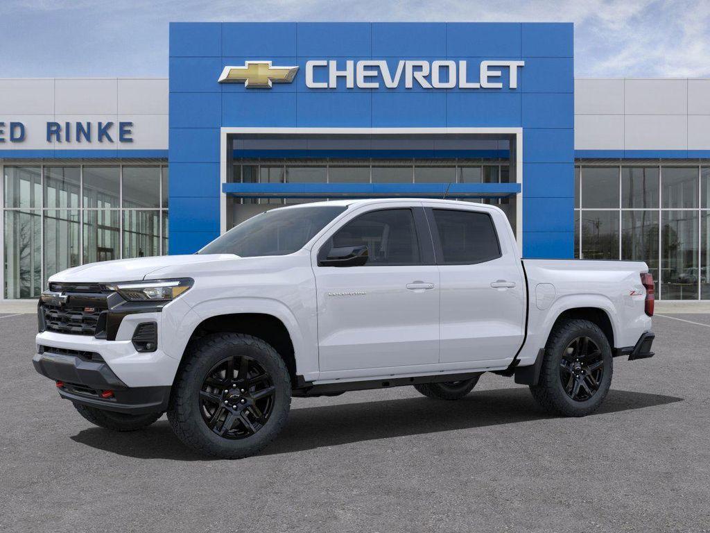 new 2025 Chevrolet Colorado car, priced at $45,032