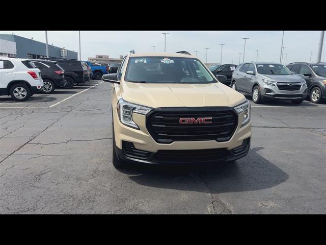 used 2023 GMC Terrain car, priced at $22,425