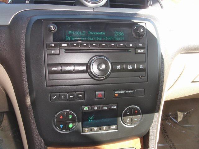 used 2011 Buick Enclave car, priced at $7,500