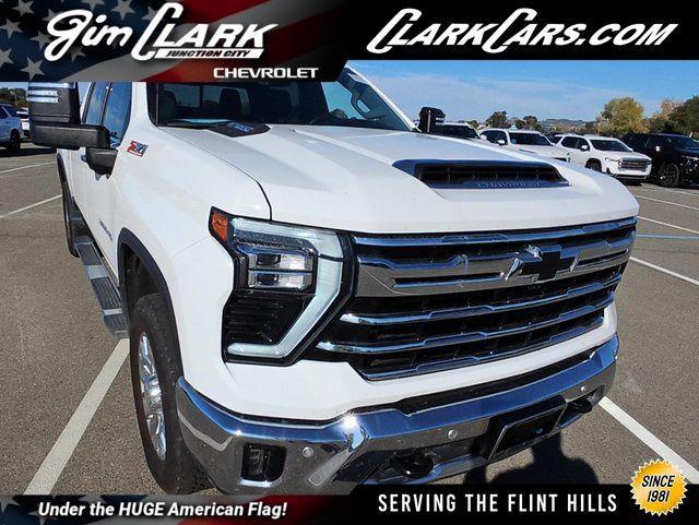 used 2024 Chevrolet Silverado 2500 car, priced at $63,132