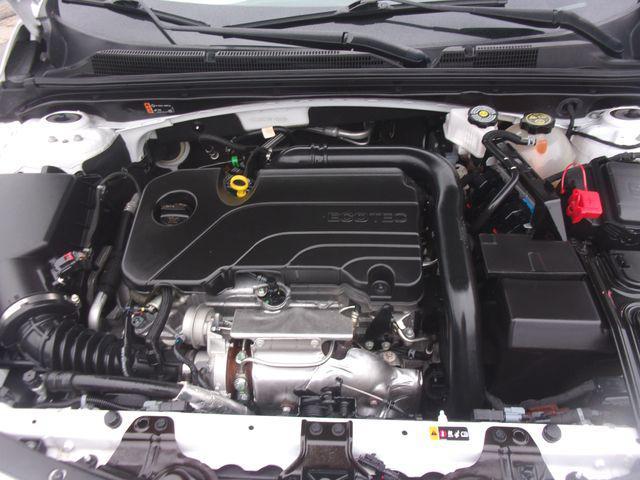 used 2024 Chevrolet Malibu car, priced at $22,267