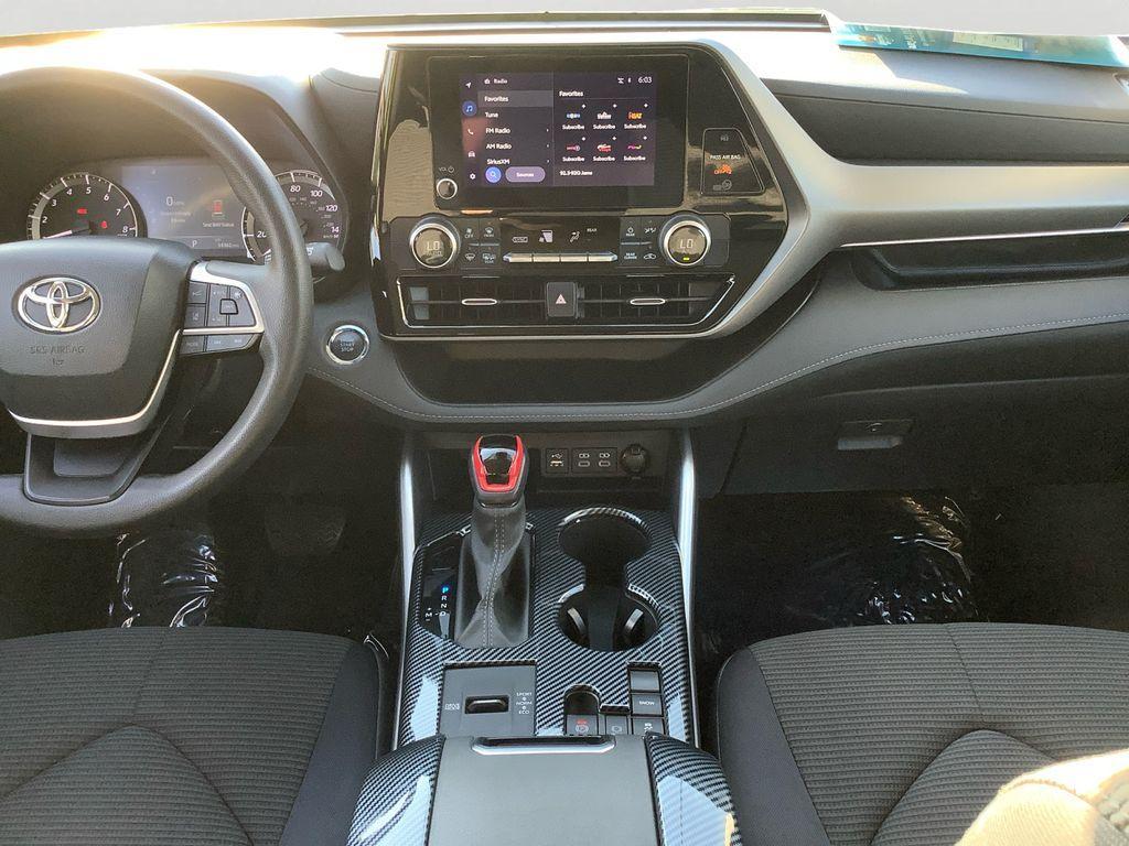 used 2023 Toyota Highlander car, priced at $29,940