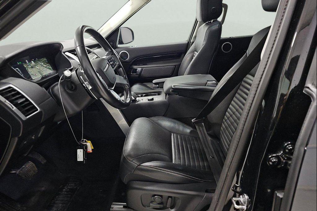 used 2022 Land Rover Discovery car, priced at $17,950