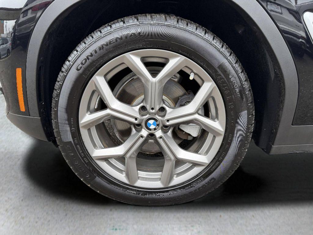 used 2021 BMW X3 car, priced at $16,255