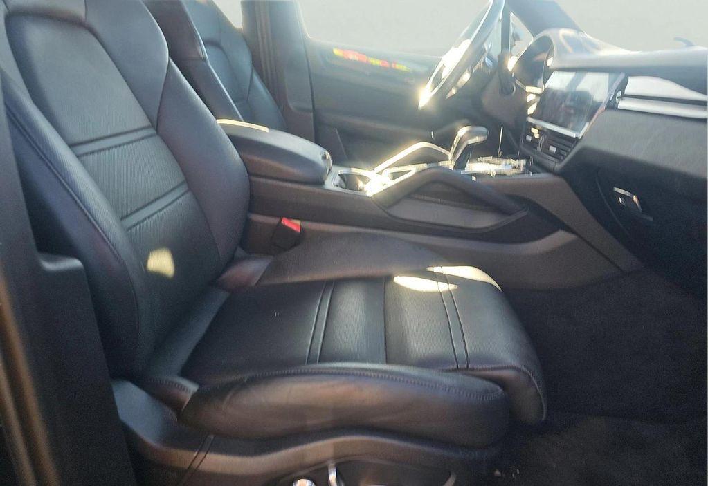 used 2019 Porsche Cayenne car, priced at $24,920