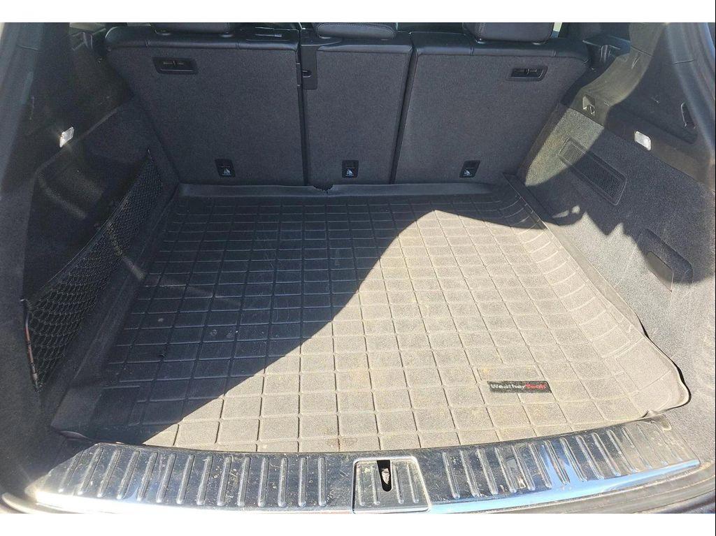 used 2019 Porsche Cayenne car, priced at $24,920