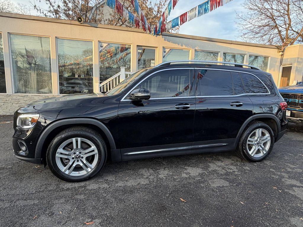 used 2022 Mercedes-Benz GLB 250 car, priced at $20,988