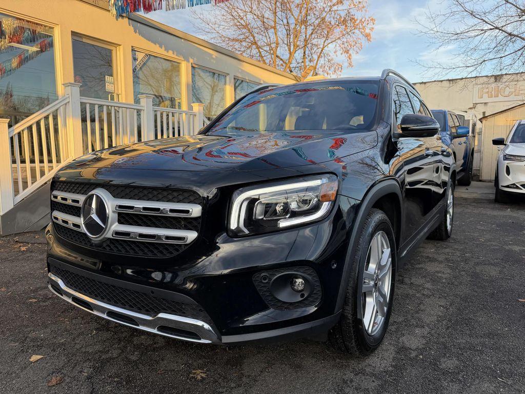 used 2022 Mercedes-Benz GLB 250 car, priced at $20,988