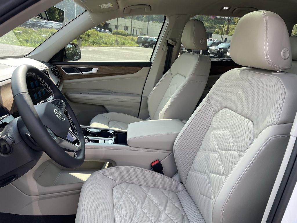 new 2026 Volkswagen Atlas car, priced at $42,919