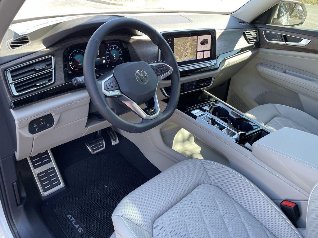 new 2026 Volkswagen Atlas car, priced at $53,813