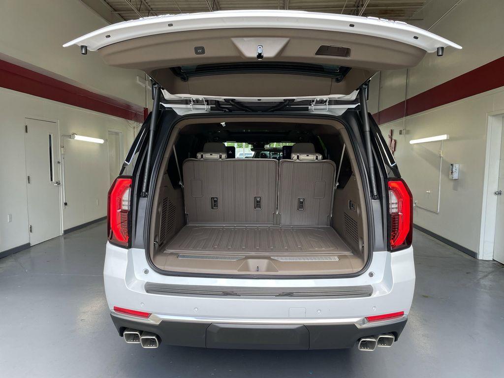 new 2026 GMC Yukon XL car, priced at $97,765