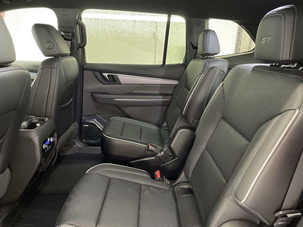 new 2026 Buick Enclave car, priced at $53,405