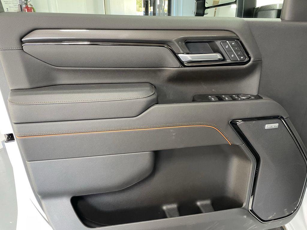 new 2026 GMC Sierra 2500 car, priced at $86,145