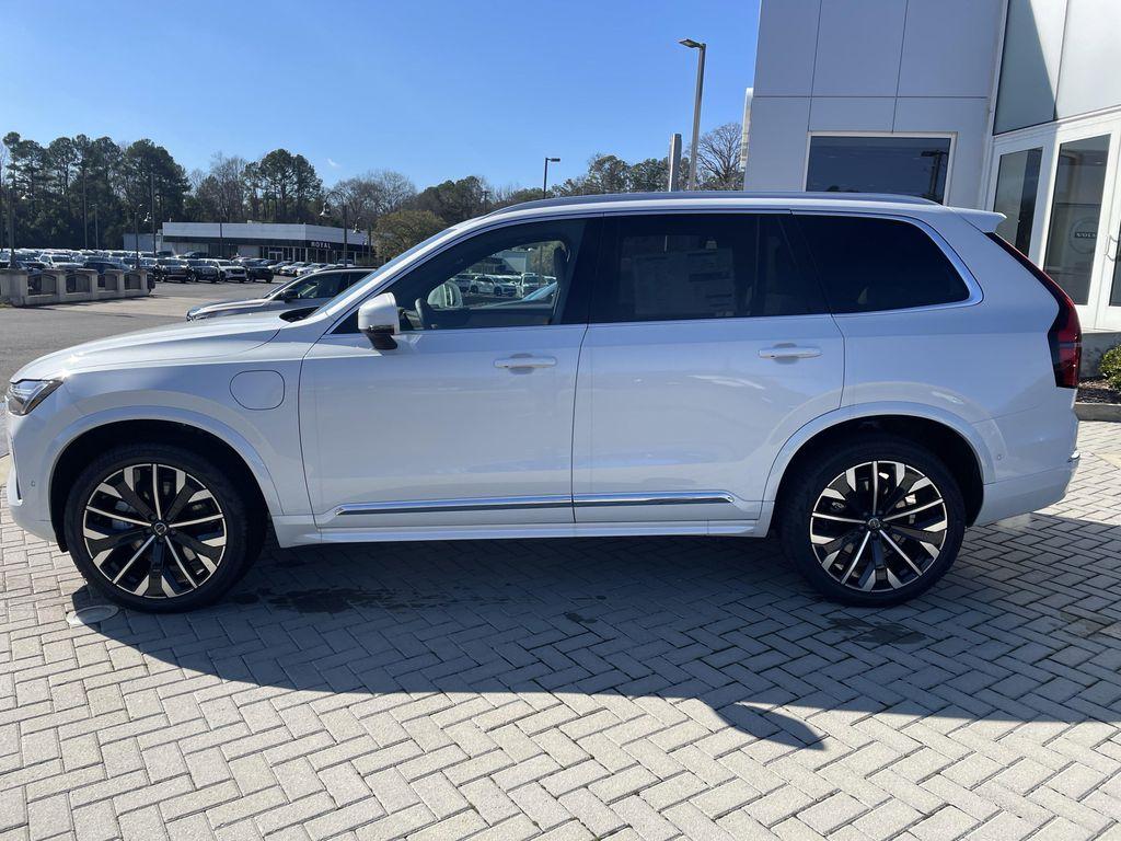 new 2026 Volvo XC90 Plug-In Hybrid car, priced at $81,875