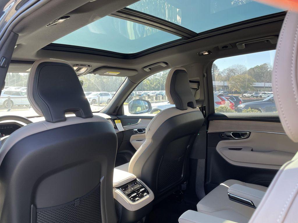 new 2026 Volvo XC90 car