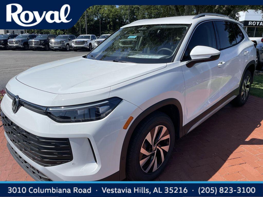 new 2025 Volkswagen Tiguan car, priced at $28,152