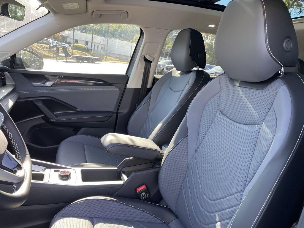 new 2026 Volkswagen Tiguan car, priced at $34,911