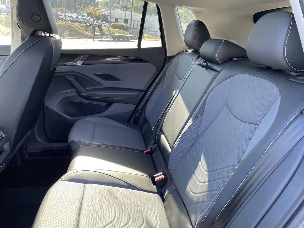 new 2026 Volkswagen Tiguan car, priced at $34,911