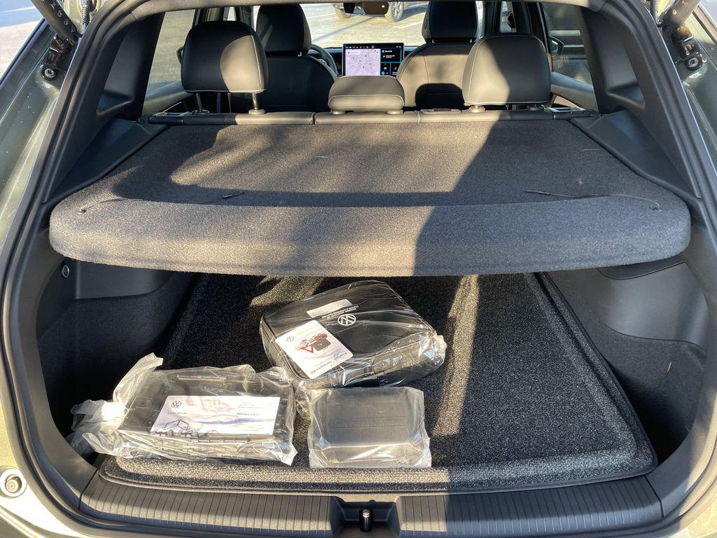 new 2026 Volkswagen Tiguan car, priced at $44,458