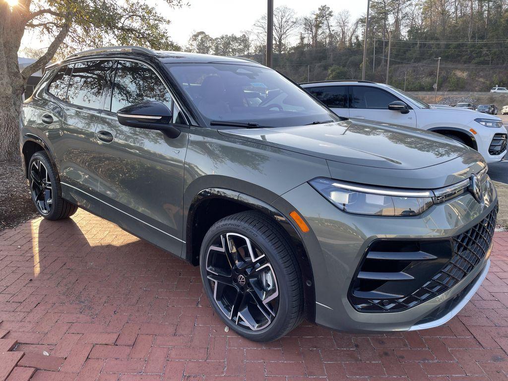 new 2026 Volkswagen Tiguan car, priced at $44,458